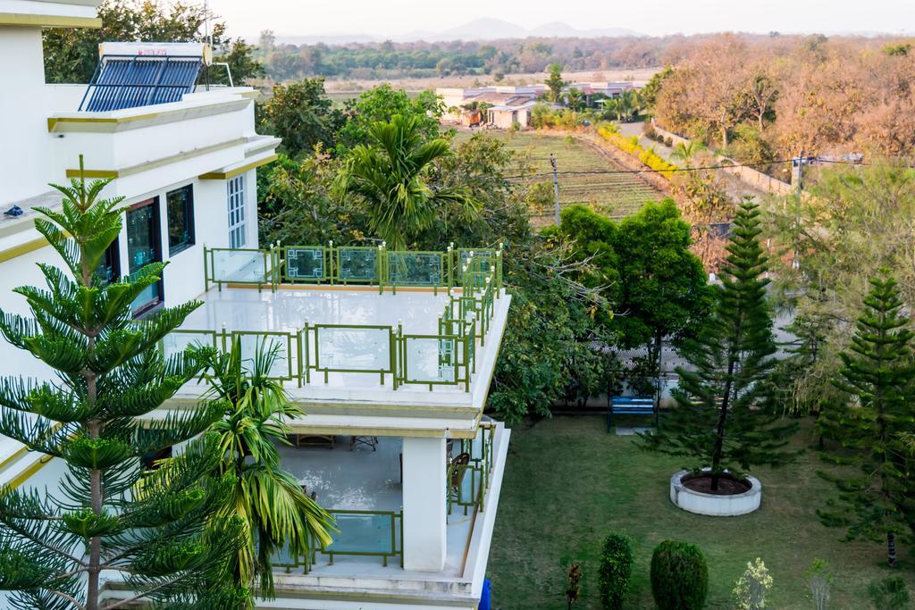 Amidhara Resort Sasan Gir Exterior photo